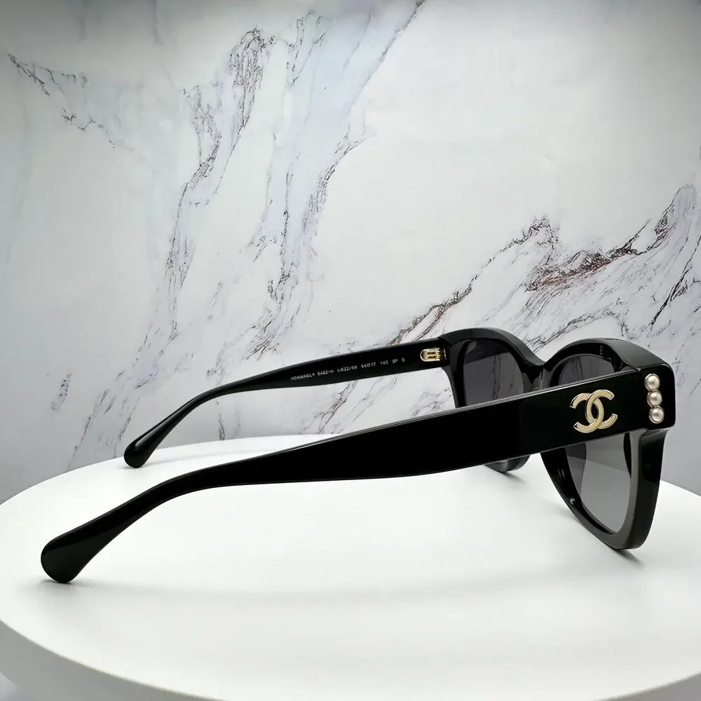 New CHANEL Sunglasses - Picture 4 of 16